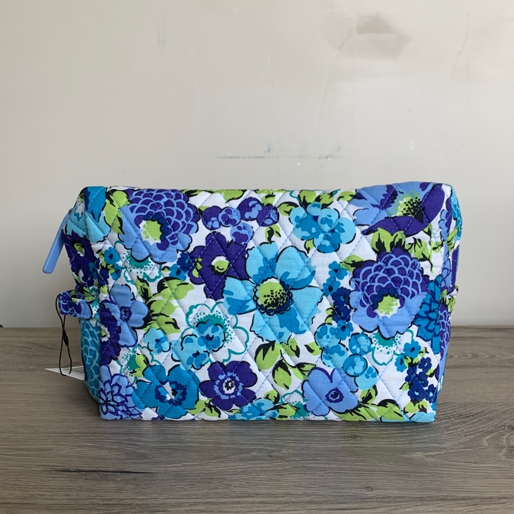 Vera Bradley Blueberry Blooms Cosmetic Makeup Bag